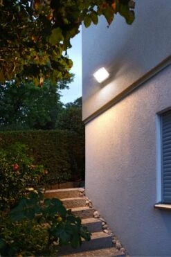 Brennenstuhl AL 1050 LED Spotlight 1010lm 10W IP44 11 Brennenstuhl AL 1050 LED Spotlight 1010lm 10W IP44 -Garden Furniture Sales 4007123675708 1178010900 A010 others 69f1d