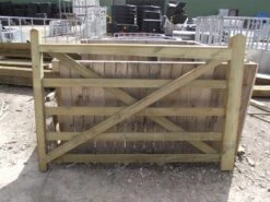 Wood Field Gate C2 3' 5 Bar